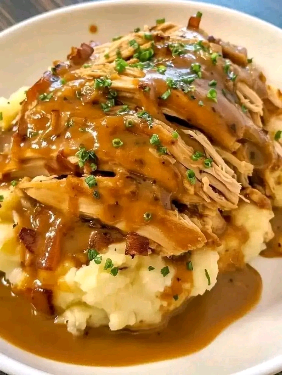 Savory Shredded Chicken with Creamy Gravy