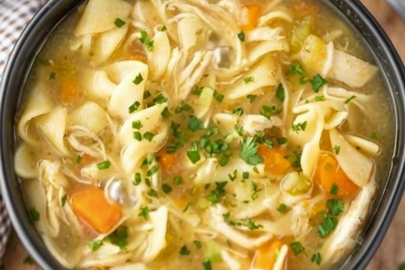 Crockpot Chicken Noodle Soup Recipe