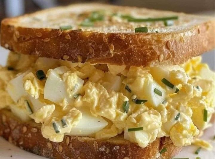 Creamy Egg Salad Sandwich Recipe