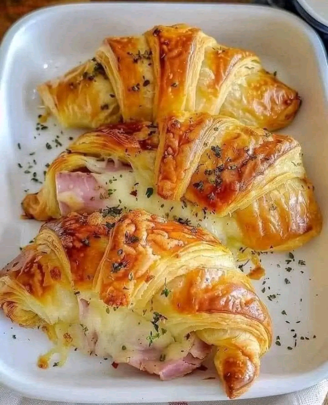 Baked Ham and Cheese Croissants