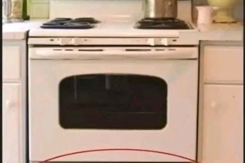 The Truth About That Drawer Under Your Oven