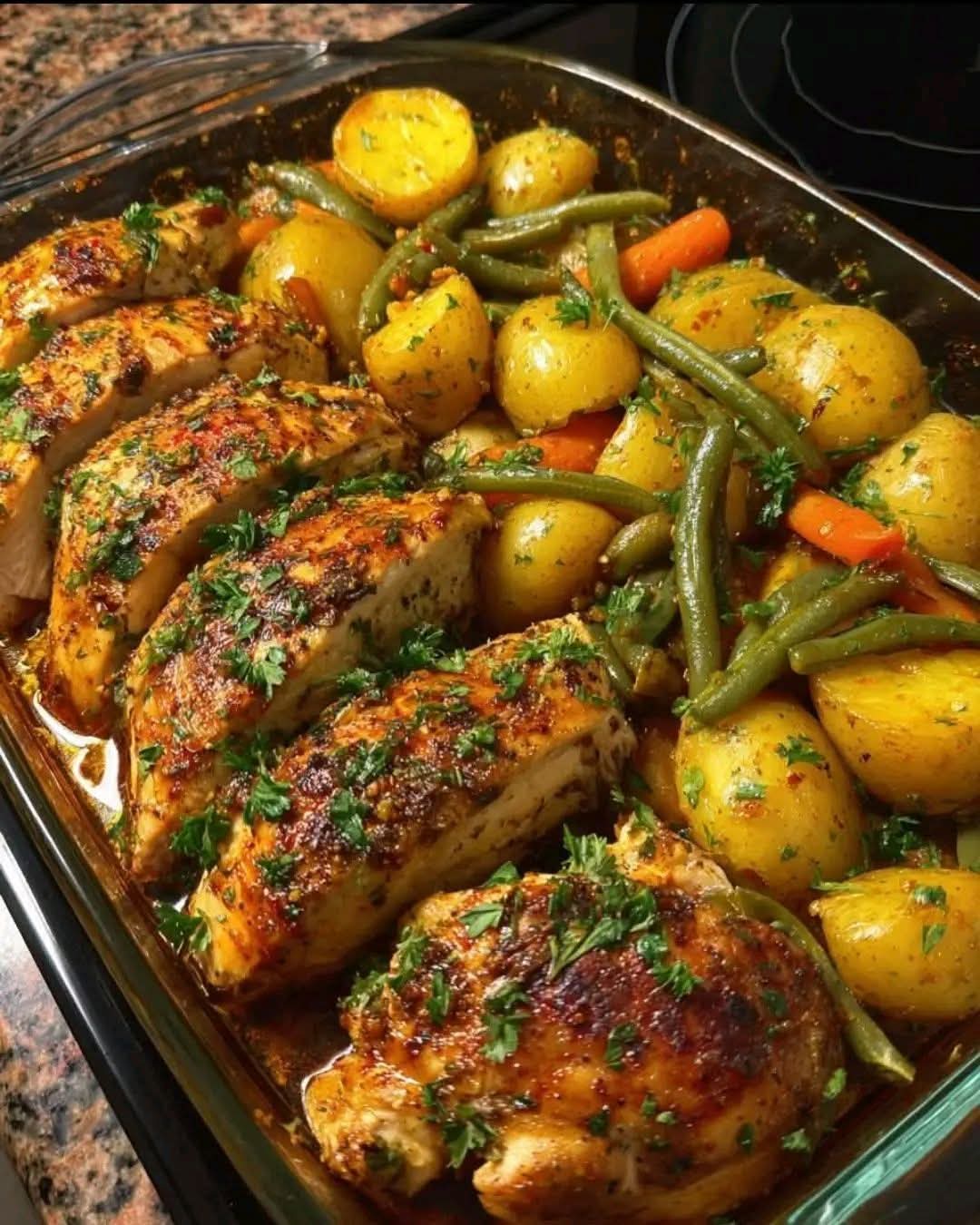 Healthy One-Pan Roasted Chicken Dinner