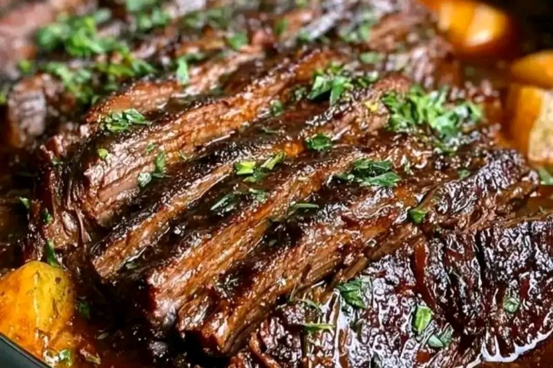Slow Cooker Garlic Herb Chuck Roast