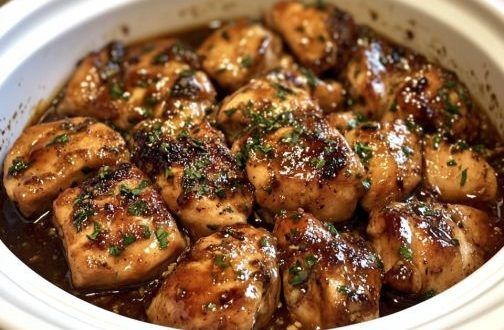 Slow Cooker Honey Garlic Chicken