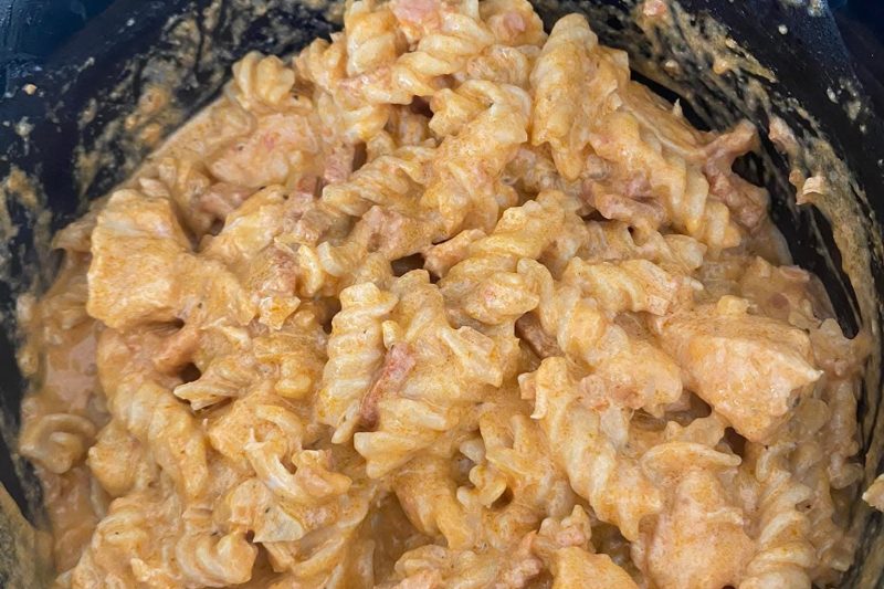 Slow Cooked Creamy Chorizo Tomato Pasta