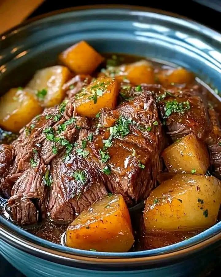 Slow Cooker Amish Pot Roast