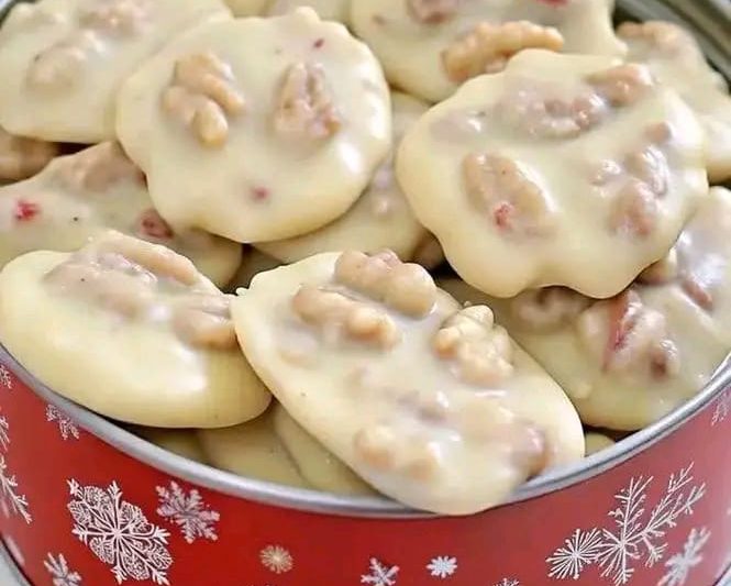 Southern Vanilla Pecan Pralines