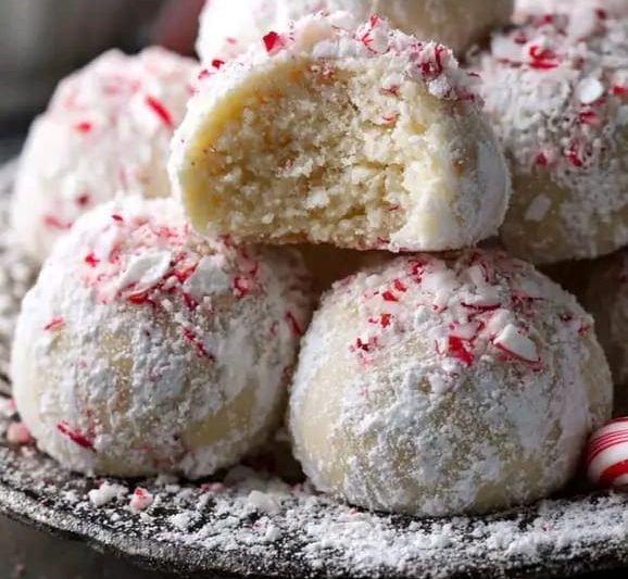 Peppermint Snowball Cookies