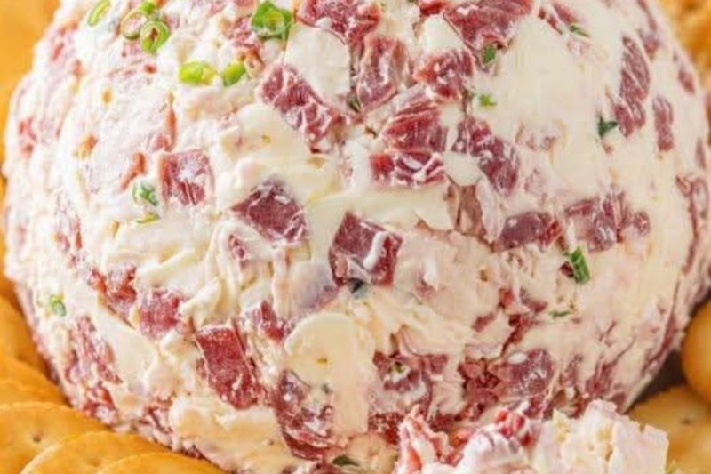 Creamy Chipped Beef Cheese Ball