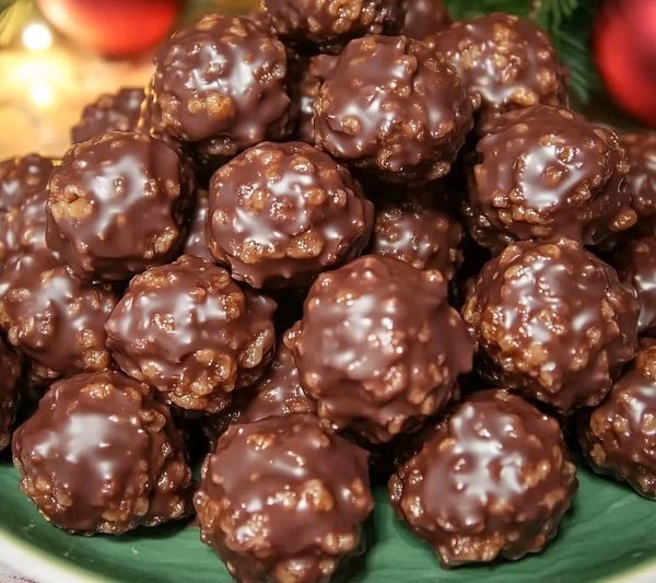 Chocolate Rice Krispie Balls