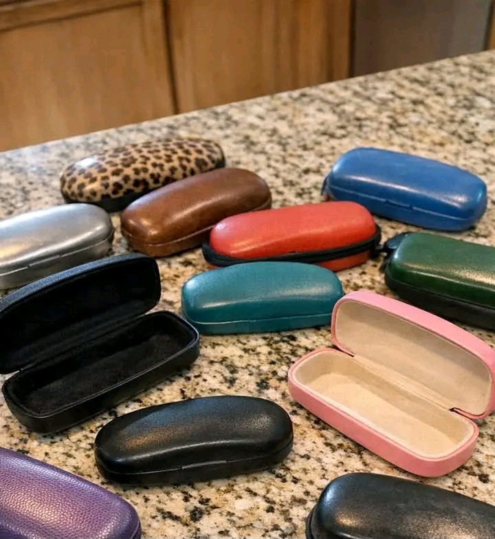 Brilliant Ways to Repurpose Old Eyeglass Cases