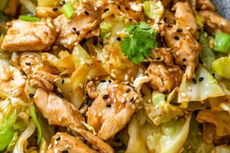 Healthy Chicken Cabbage Stir-Fry