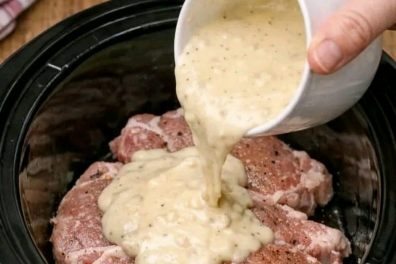 Creamy Slow Cooker Pork Chops